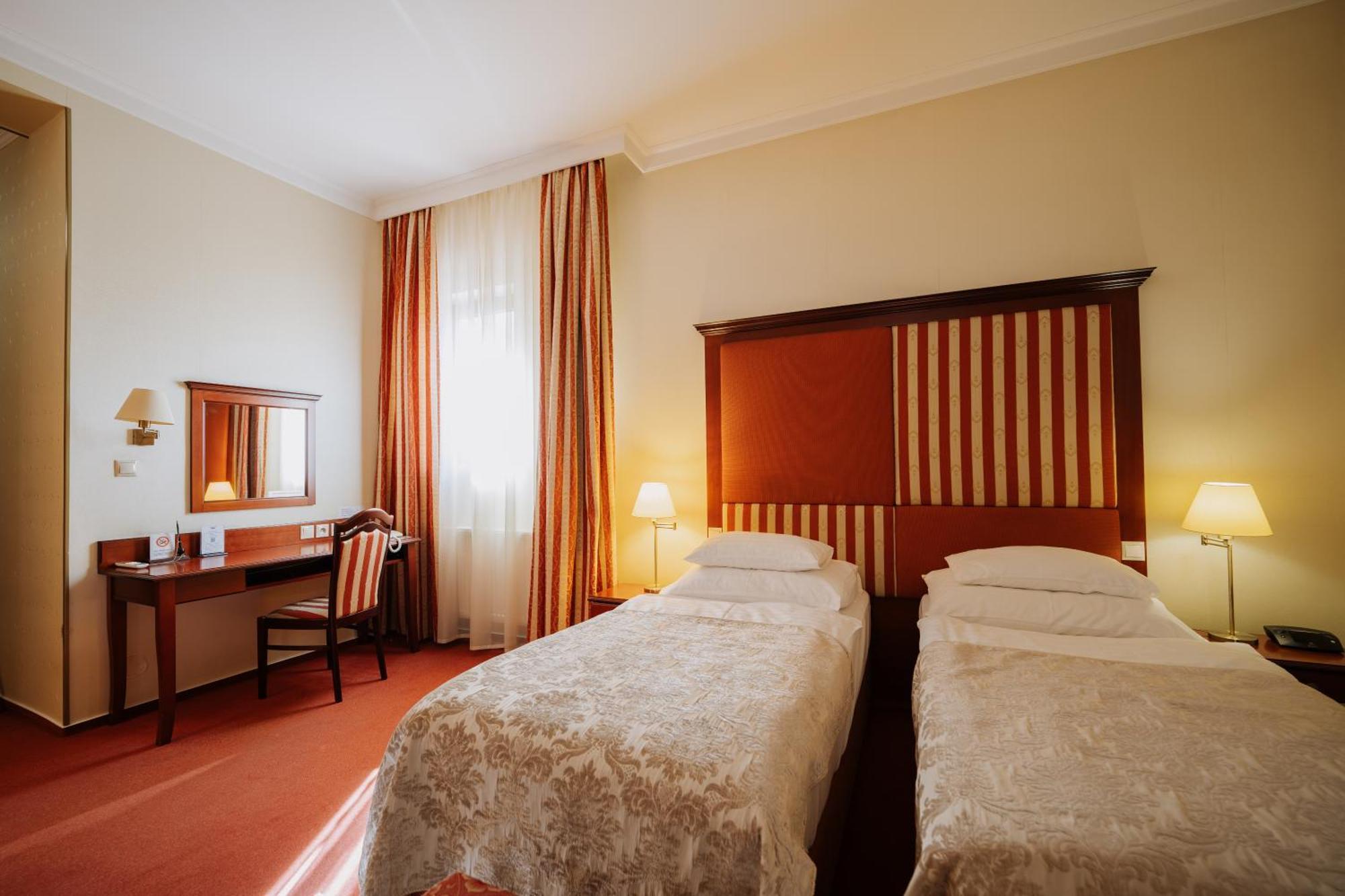Boutique Hotel Maraton Кошице Экстерьер фото