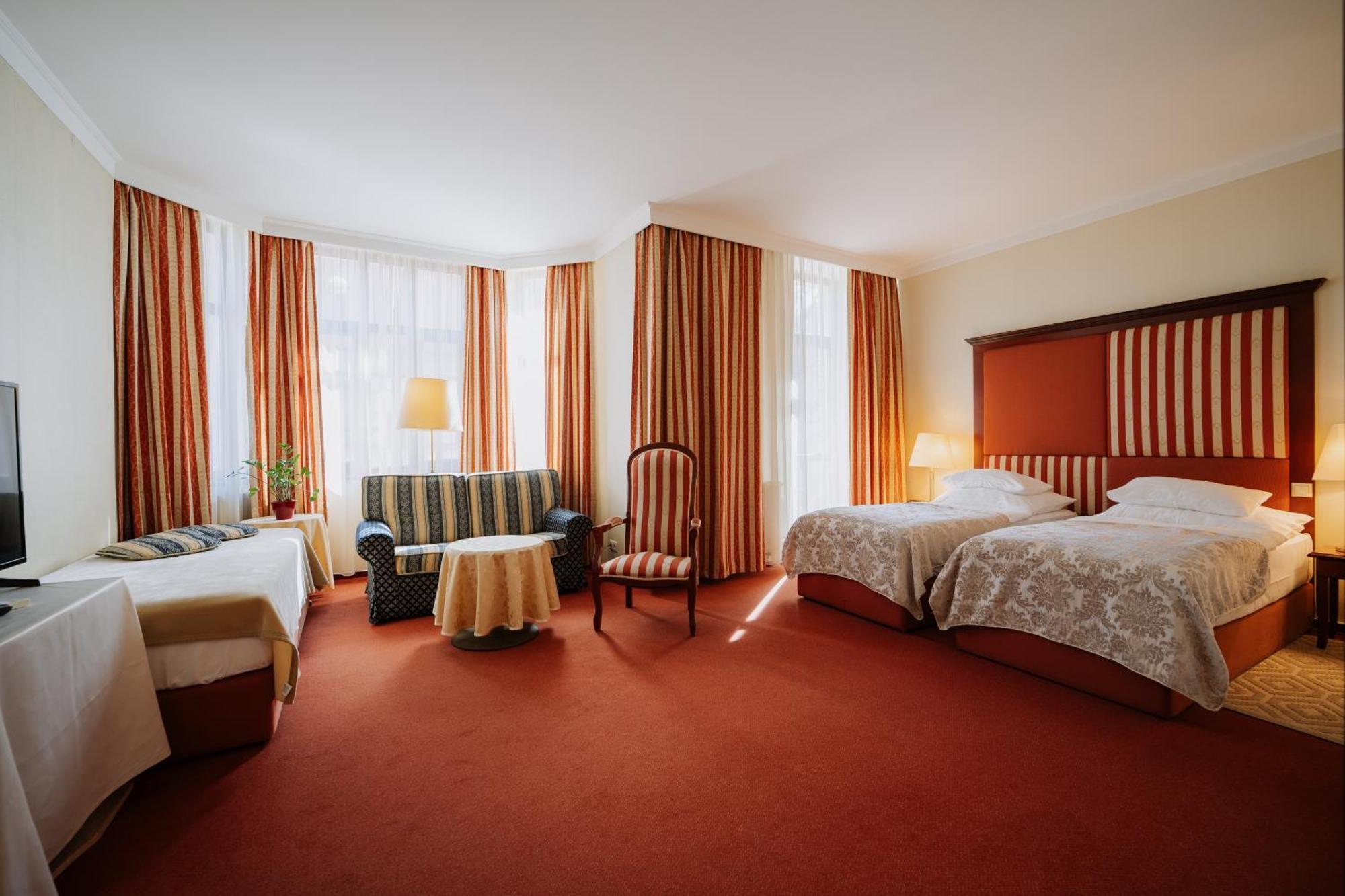 Boutique Hotel Maraton Кошице Экстерьер фото