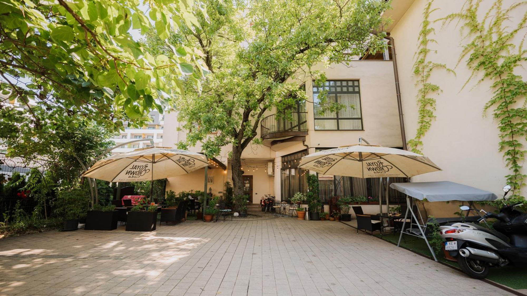 Boutique Hotel Maraton Кошице Экстерьер фото