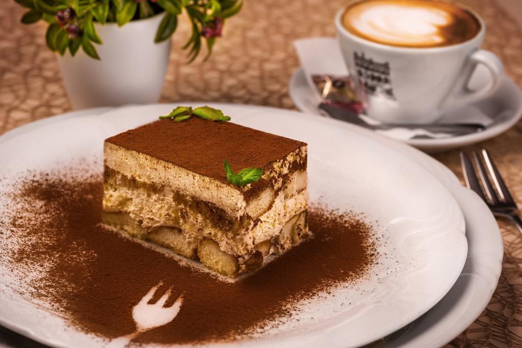 Boutique Hotel Maraton Кошице Экстерьер фото